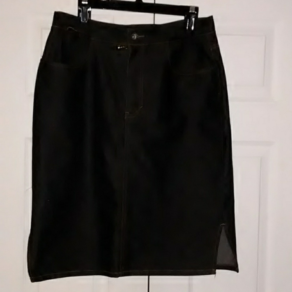 Junior Women's Jean Pencil Skirt